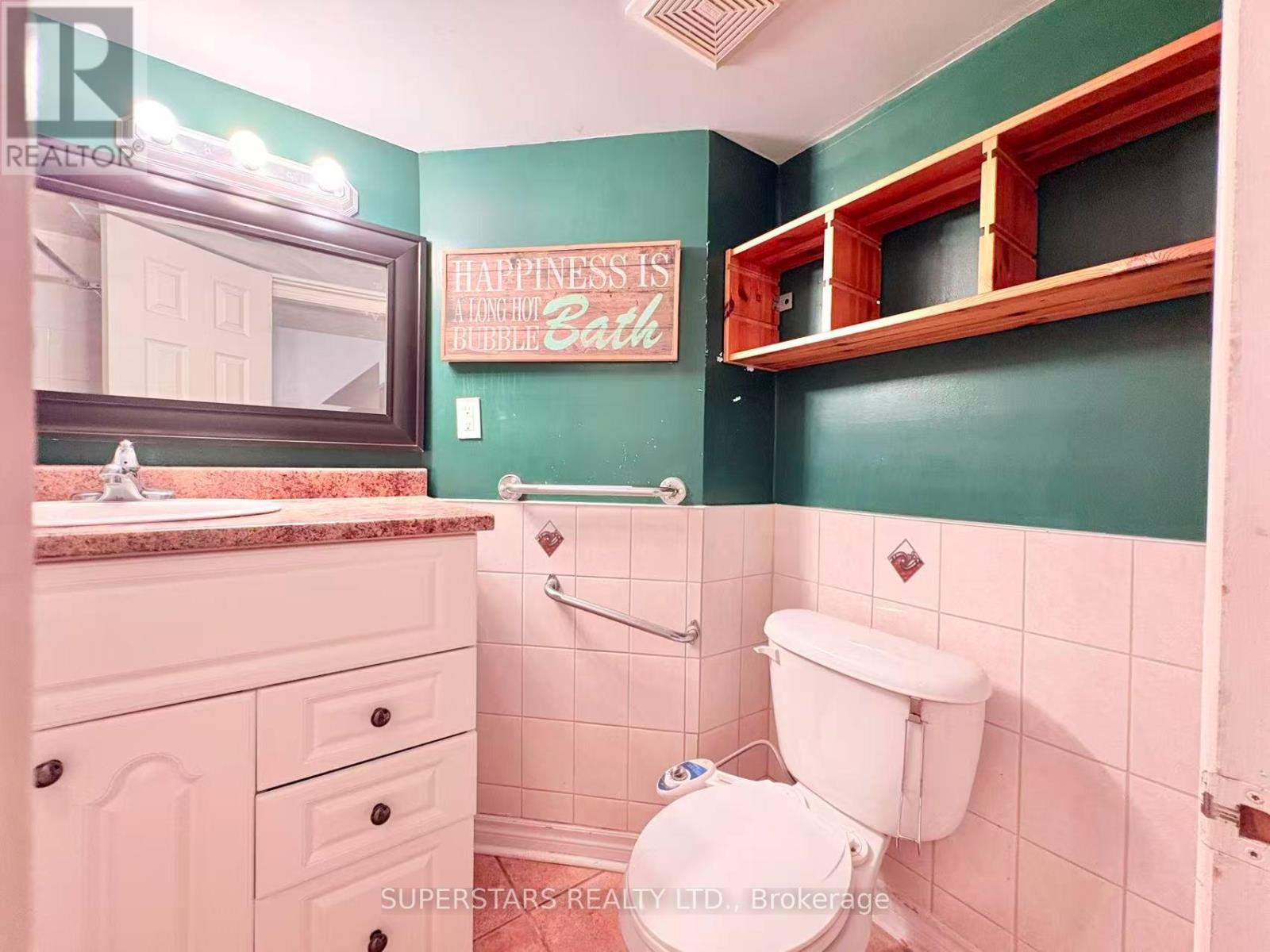 Bsmt - 21 Viewcrest Circle, Toronto, Ontario  M9W 7G5 - Photo 12 - W12751846