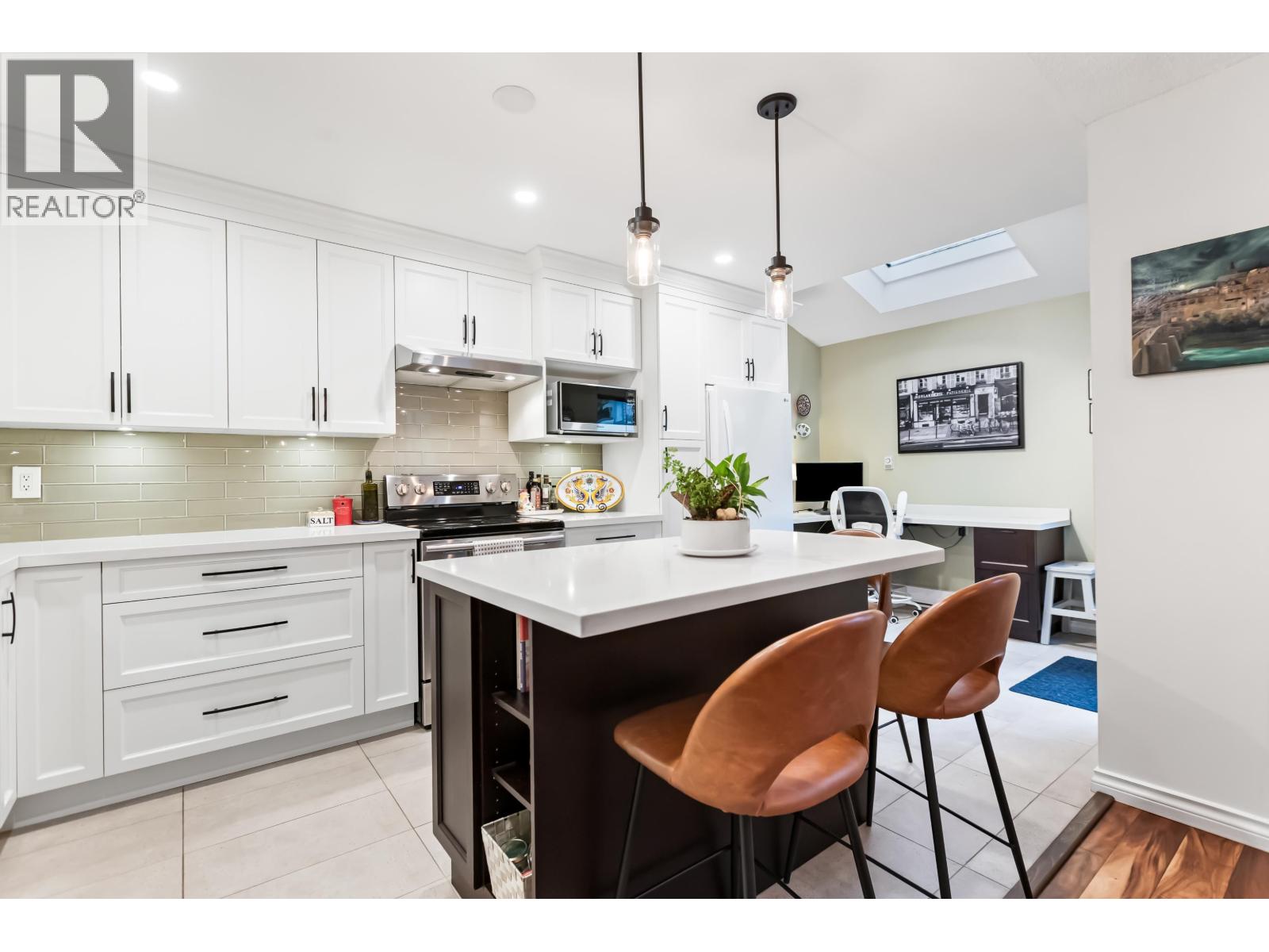 5857 Mayview Circle, Burnaby, British Columbia  V5E 4B7 - Photo 5 - R3079891