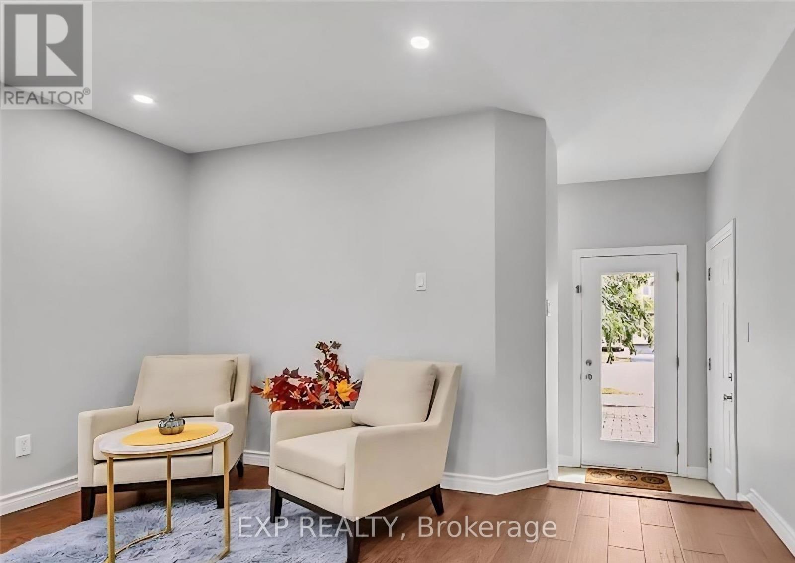 634 Paul Metivier Drive, Ottawa, Ontario  K2J 0Y2 - Photo 3 - X12747212