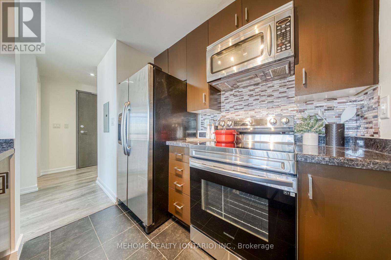 2002 - 285 Mutual Street, Toronto, Ontario  M4Y 3C5 - Photo 10 - C12751872