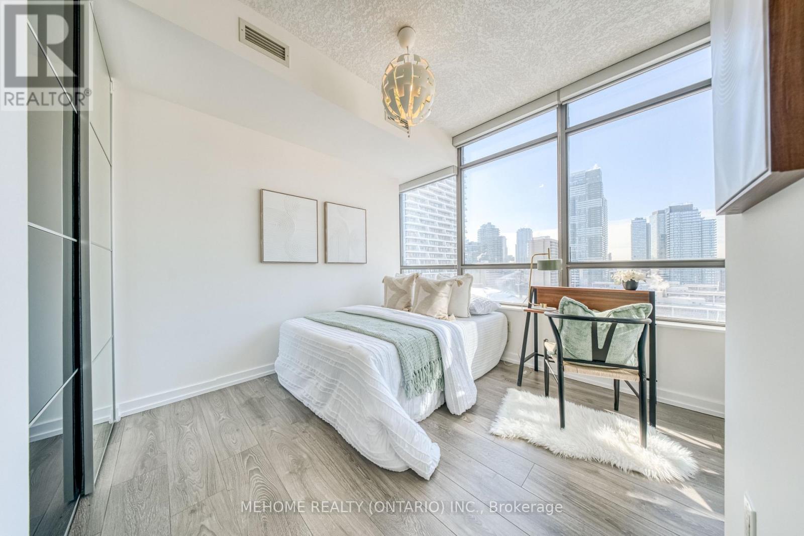 2002 - 285 Mutual Street, Toronto, Ontario  M4Y 3C5 - Photo 24 - C12751872