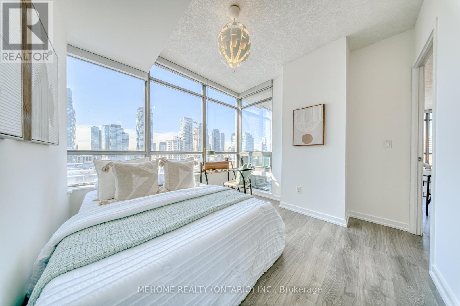 2002 - 285 Mutual Street, Toronto, Ontario  M4Y 3C5 - Photo 26 - C12751872