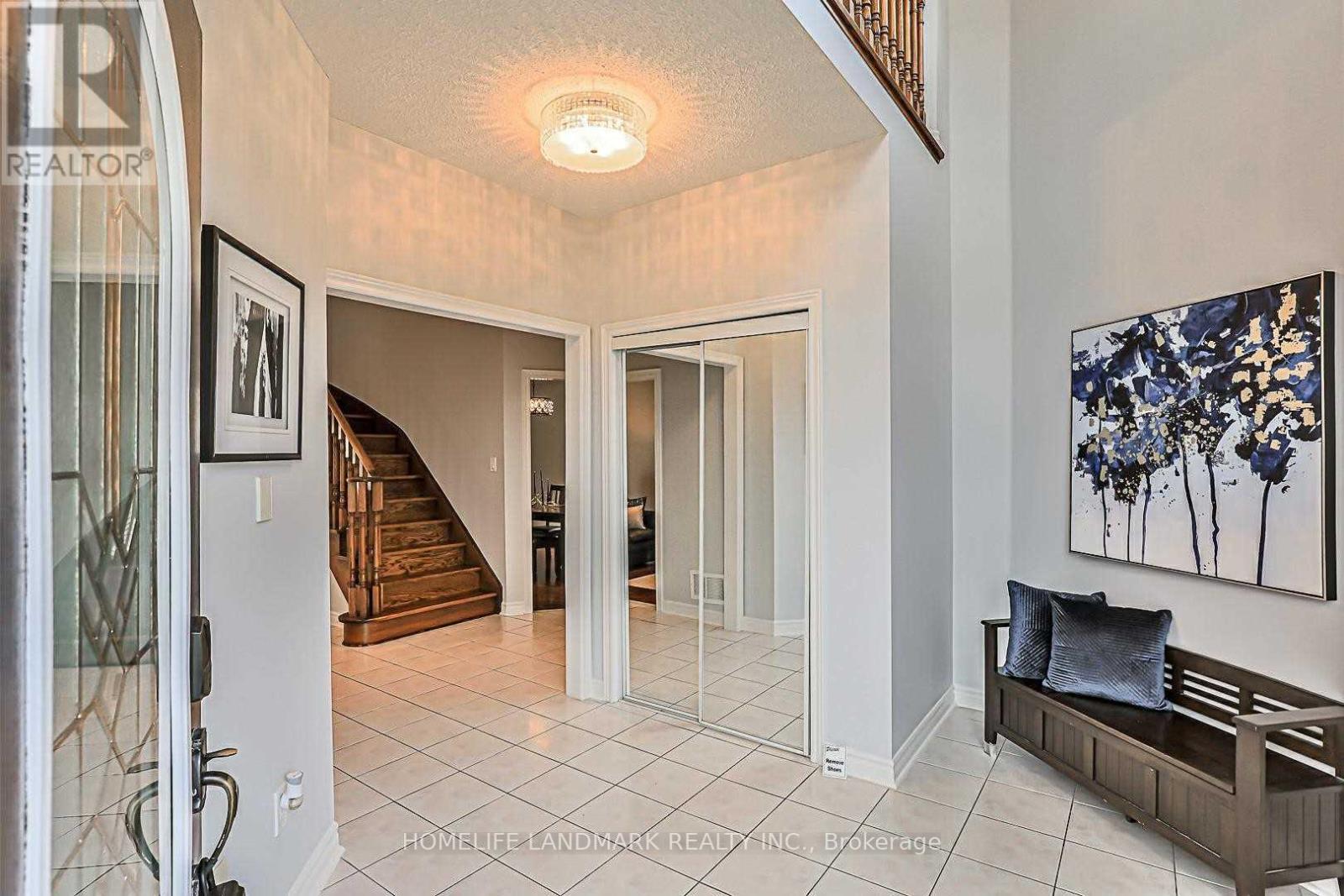 72 Avro Road, Vaughan, Ontario  L6A 1Y3 - Photo 3 - N12751874