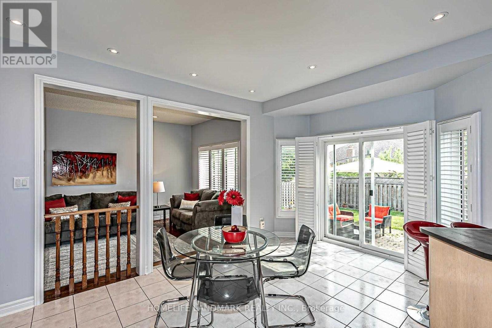 72 Avro Road, Vaughan, Ontario  L6A 1Y3 - Photo 8 - N12751874