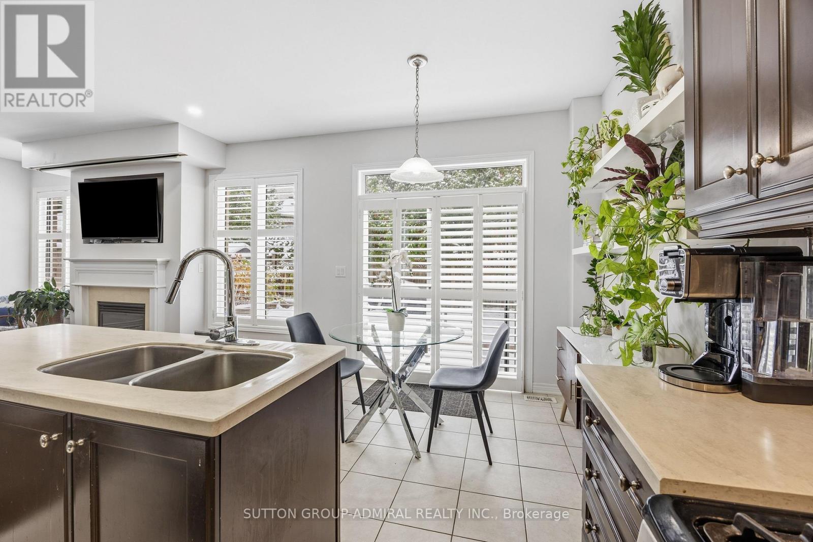 10 Usherwood Street, Aurora, Ontario  L4G 7W6 - Photo 13 - N12751880