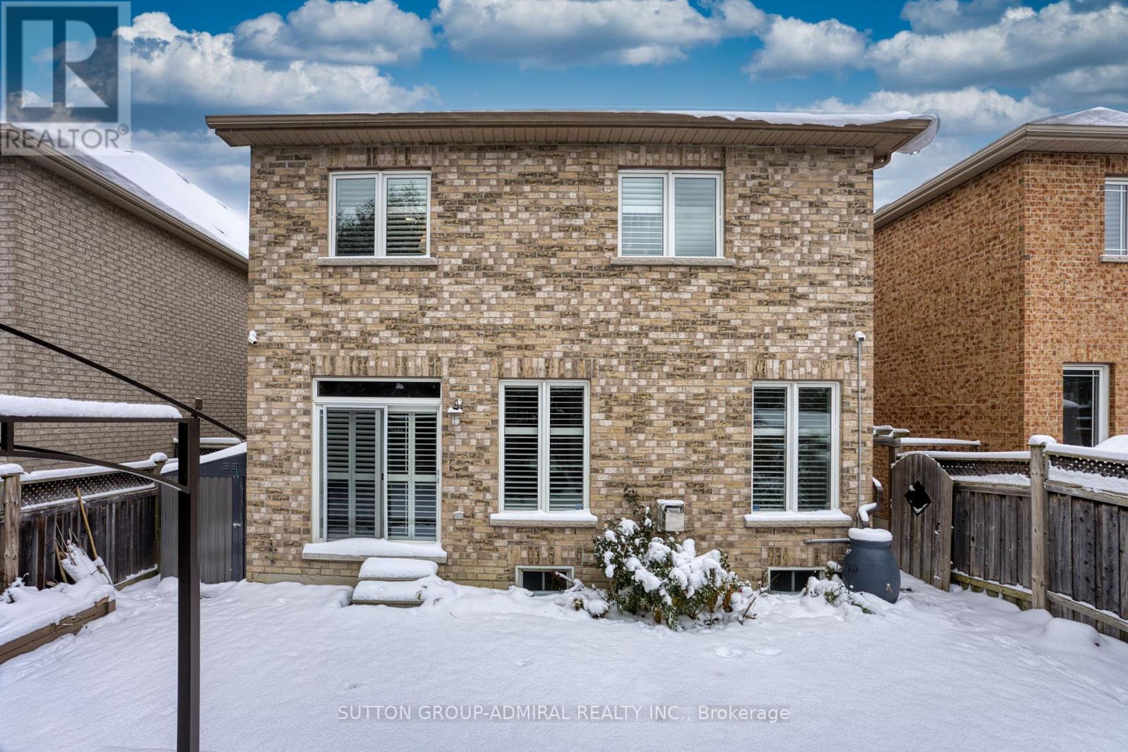 10 Usherwood Street, Aurora, Ontario  L4G 7W6 - Photo 46 - N12751880
