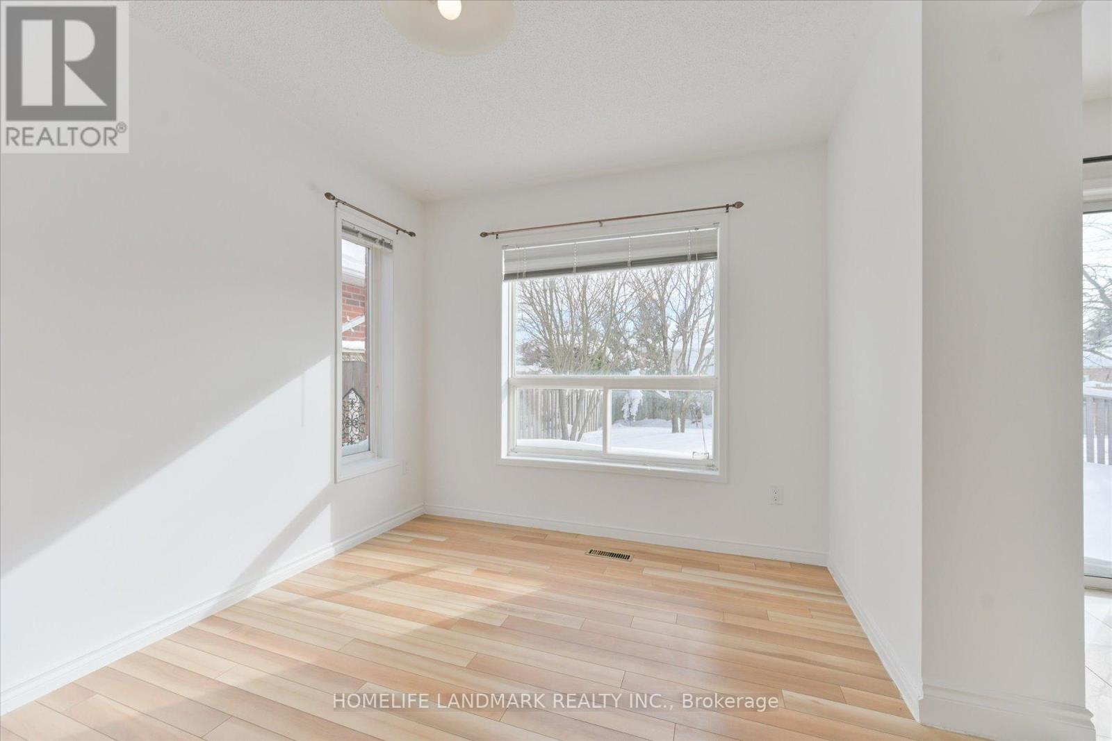 29 Drake Drive, Barrie, Ontario  L4N 8W3 - Photo 7 - S12751904