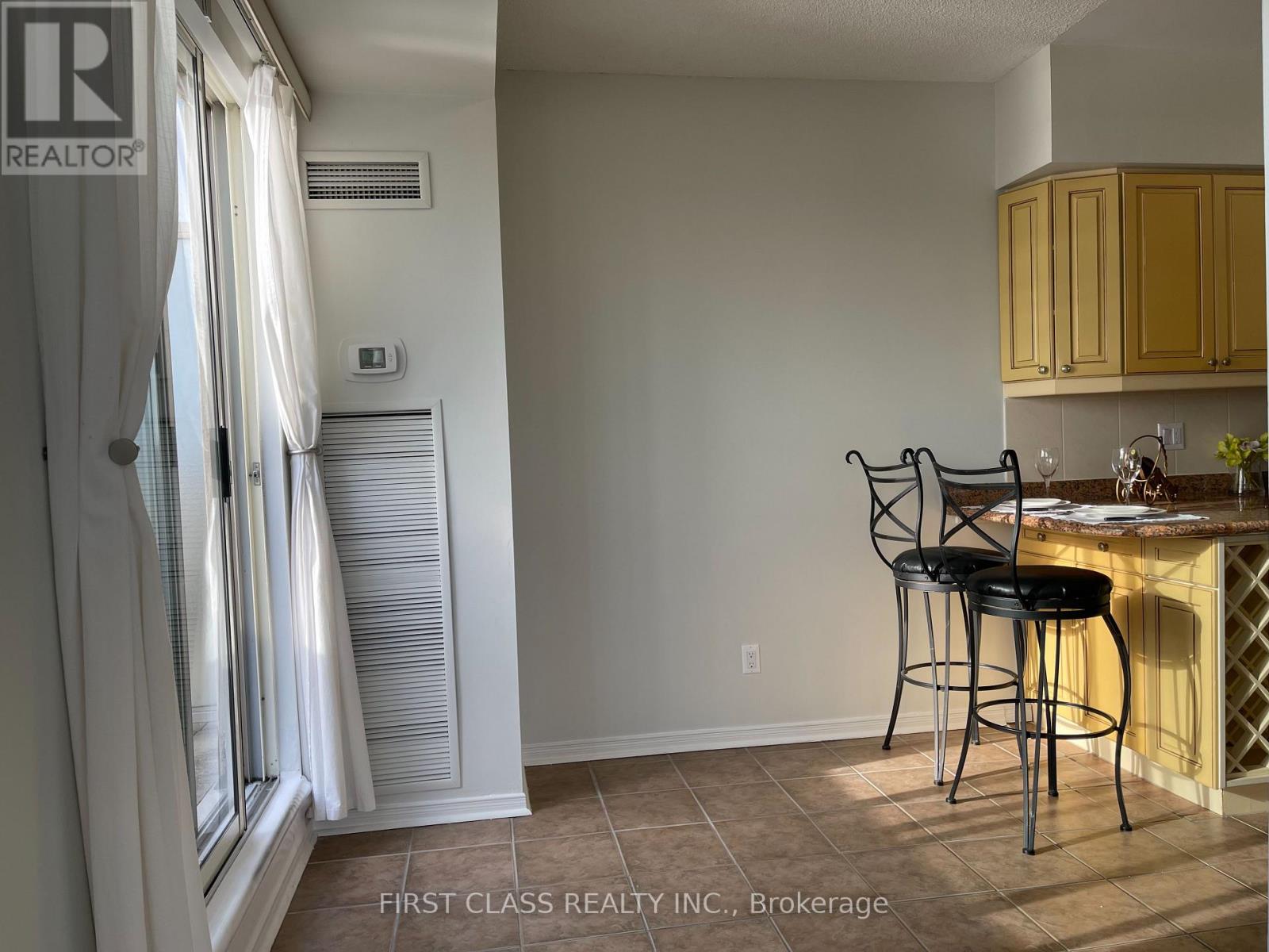 Lph1103 - 2267 Lake Shore Boulevard W, Toronto, Ontario  M8V 3X2 - Photo 13 - W12751886