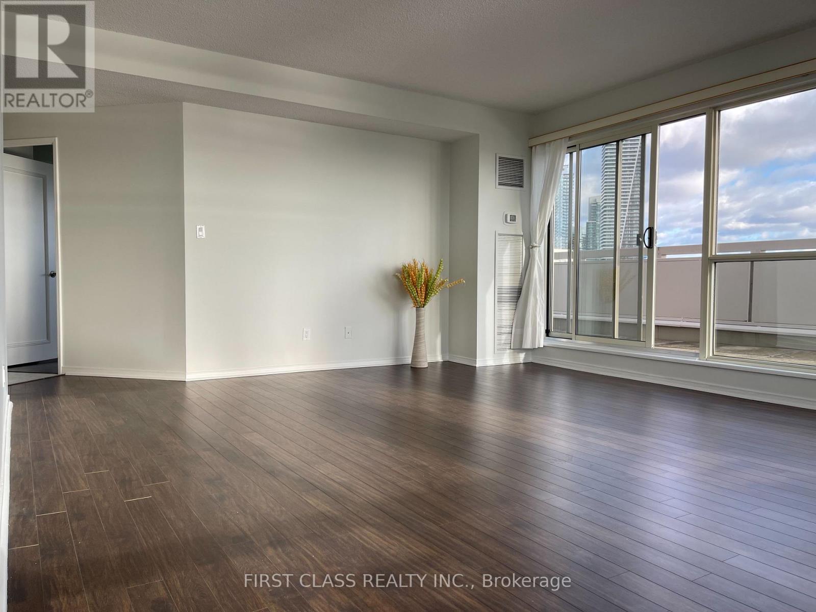 Lph1103 - 2267 Lake Shore Boulevard W, Toronto, Ontario  M8V 3X2 - Photo 21 - W12751886