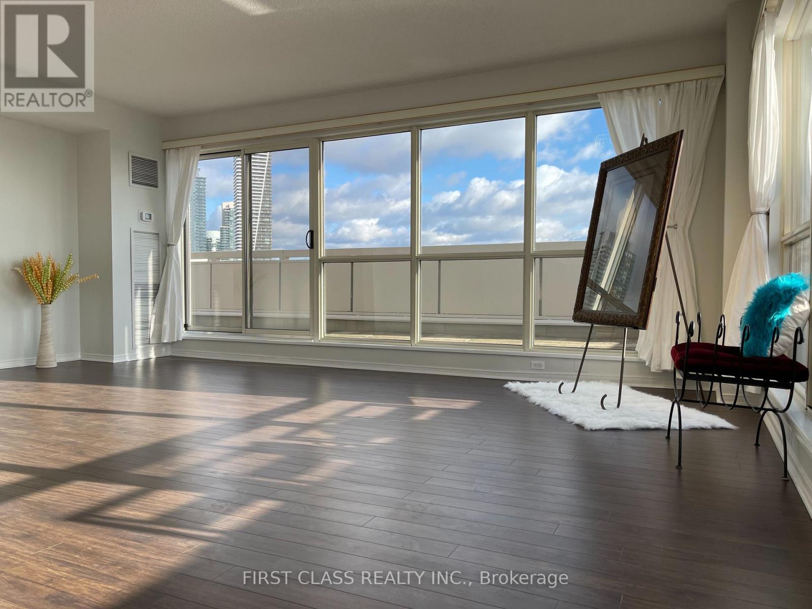 Lph1103 - 2267 Lake Shore Boulevard W, Toronto, Ontario  M8V 3X2 - Photo 27 - W12751886