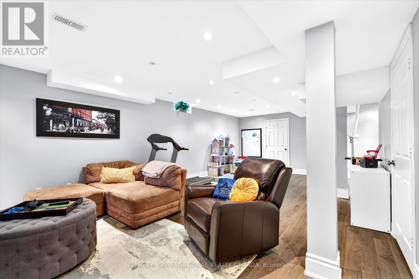 3841 Quiet Creek Drive, Mississauga, Ontario  L5M 8B1 - Photo 38 - W12751896