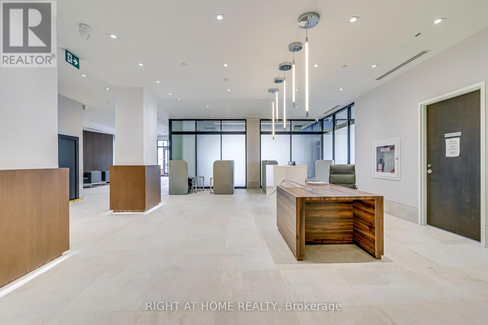 1103 - 385 Winston Road, Grimsby, Ontario  L3M 0J3 - Photo 6 - X12751882