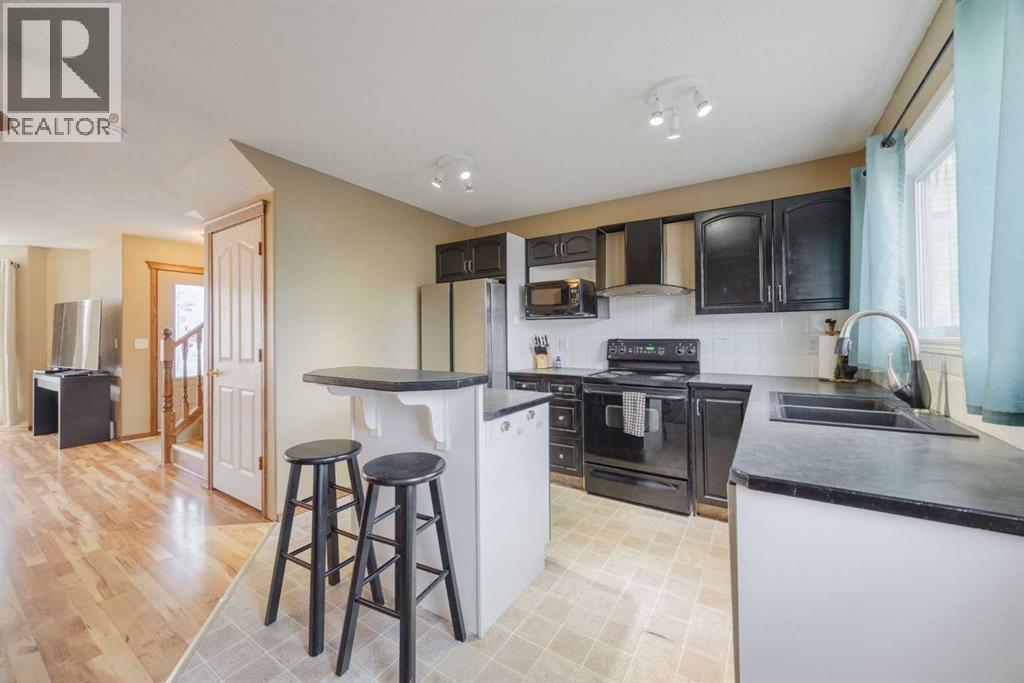 276 Cramond Close Se, Calgary, Alberta  T3M 1E2 - Photo 8 - A2274467