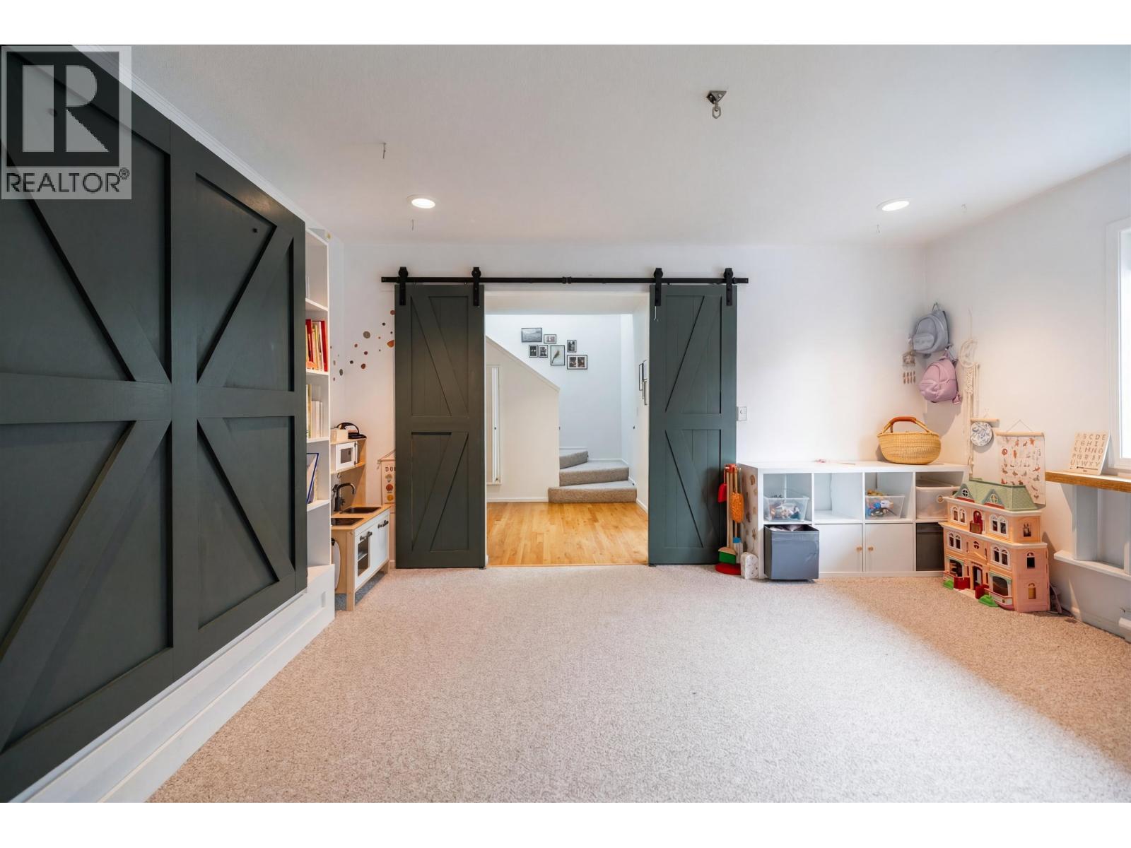 7 1158 Carmel Place, Squamish, British Columbia  V0N 1H0 - Photo 2 - R3064181