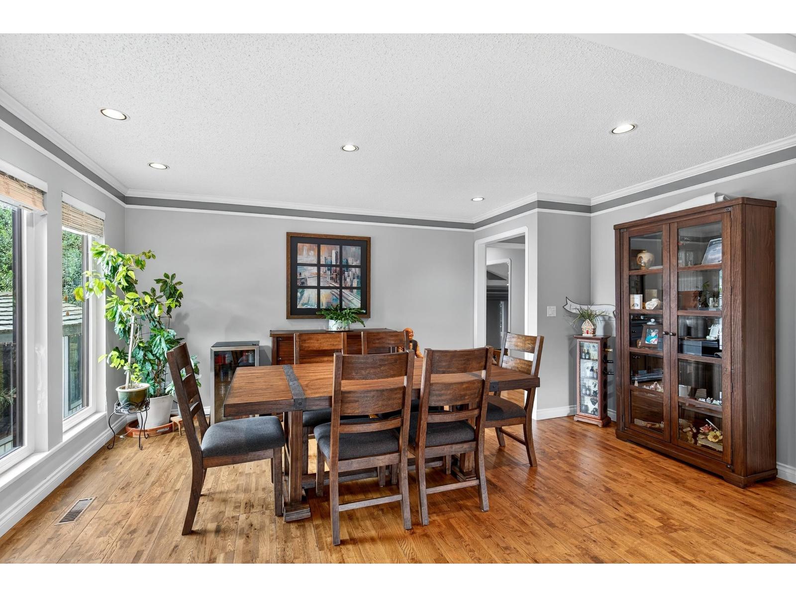 7777 Stamford Place, Delta, British Columbia  V4C 7T5 - Photo 8 - R3081653