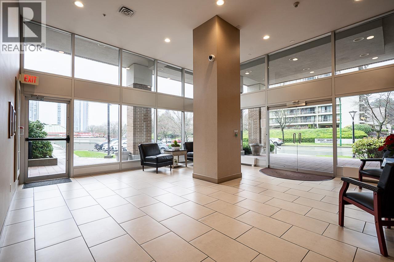 304 4380 Halifax Street, Burnaby, British Columbia  V5C 6R3 - Photo 37 - R3085896