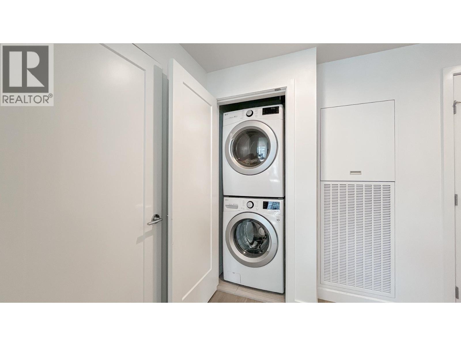 2007 2351 Beta Avenue, Burnaby, British Columbia  V5C 0M2 - Photo 13 - R3053858