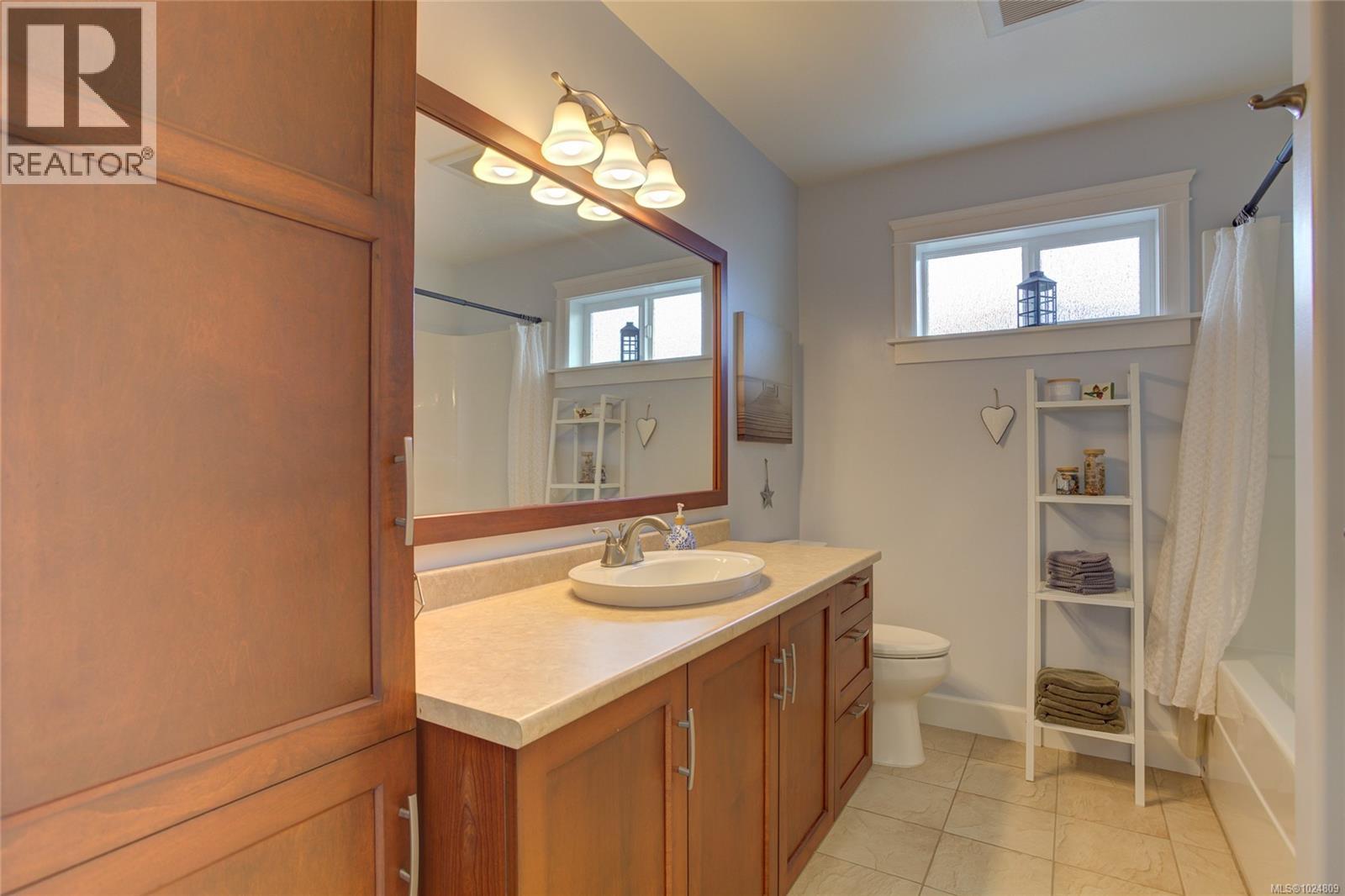 1922 Falcon Cres, Cowichan Bay, British Columbia  V0R 1N1 - Photo 35 - 1024809