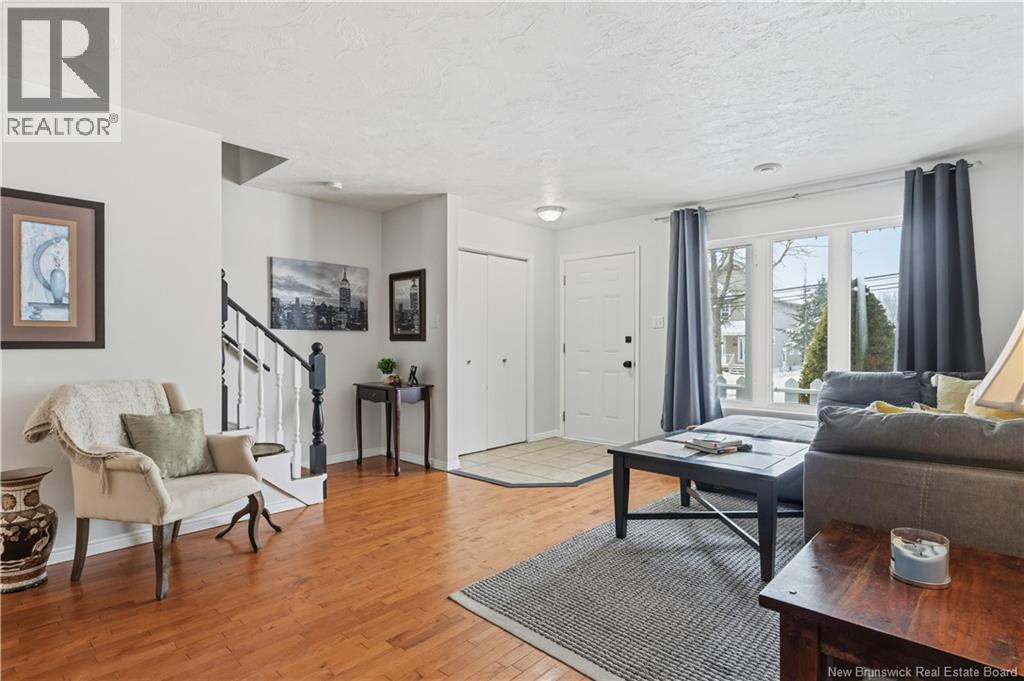 541-543 Mclaughlin, Moncton, New Brunswick  E1A 4R8 - Photo 4 - NB132904
