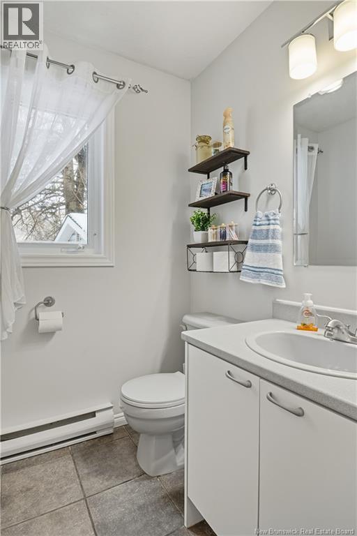 541-543 Mclaughlin, Moncton, New Brunswick  E1A 4R8 - Photo 11 - NB132904