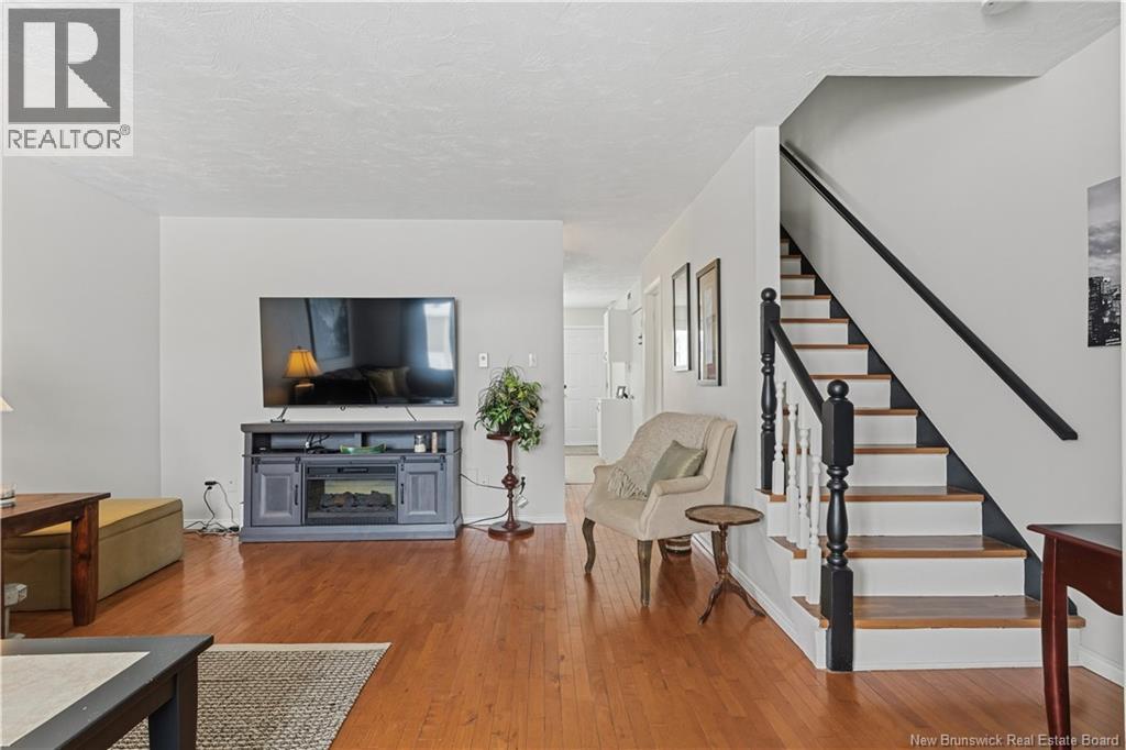 541-543 Mclaughlin, Moncton, New Brunswick  E1A 4R8 - Photo 5 - NB132904
