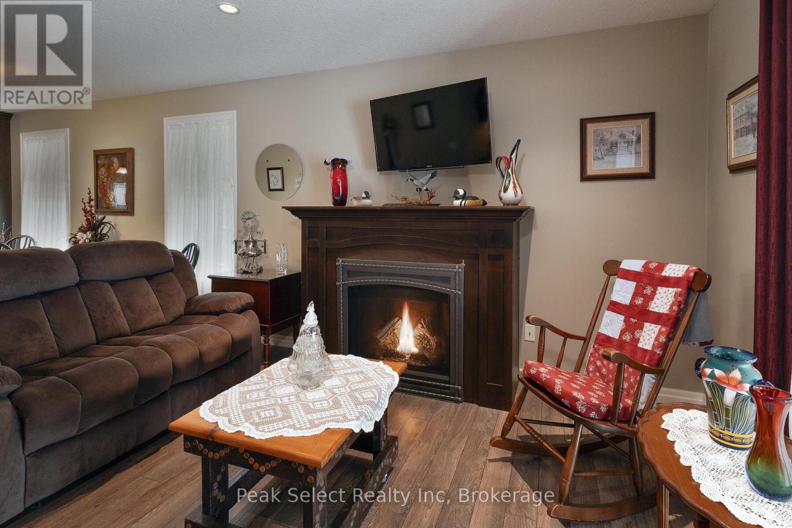 34 Homefield Court, St. Marys, Ontario  N4X 0A4 - Photo 11 - X12577662