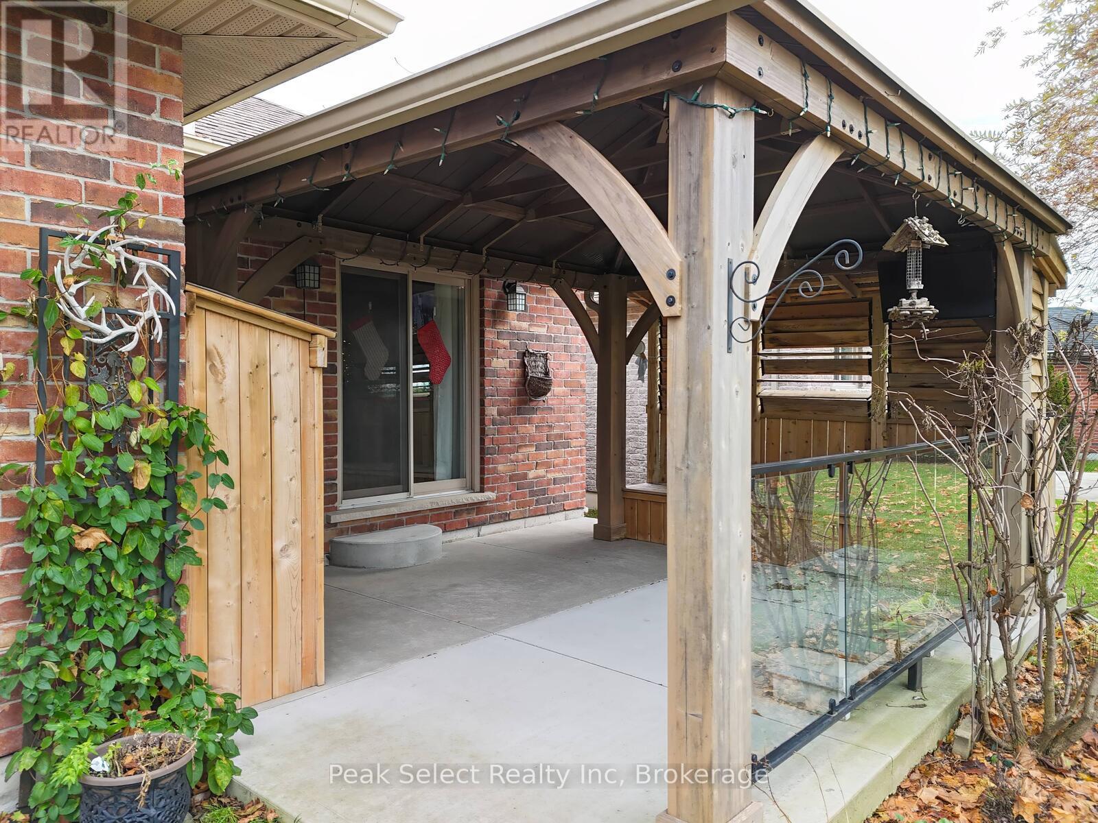 34 Homefield Court, St. Marys, Ontario  N4X 0A4 - Photo 32 - X12577662