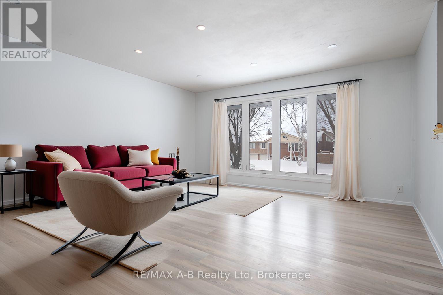 113 Hastings Court, Wilmot, Ontario  N3A 2T4 - Photo 12 - X12749948