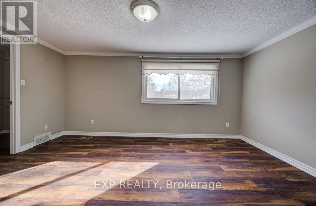 54 Nicklaus Drive, Hamilton, Ontario  L8K 6H3 - Photo 19 - X12751938