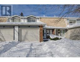 54 NICKLAUS DRIVE, Hamilton, Ontario