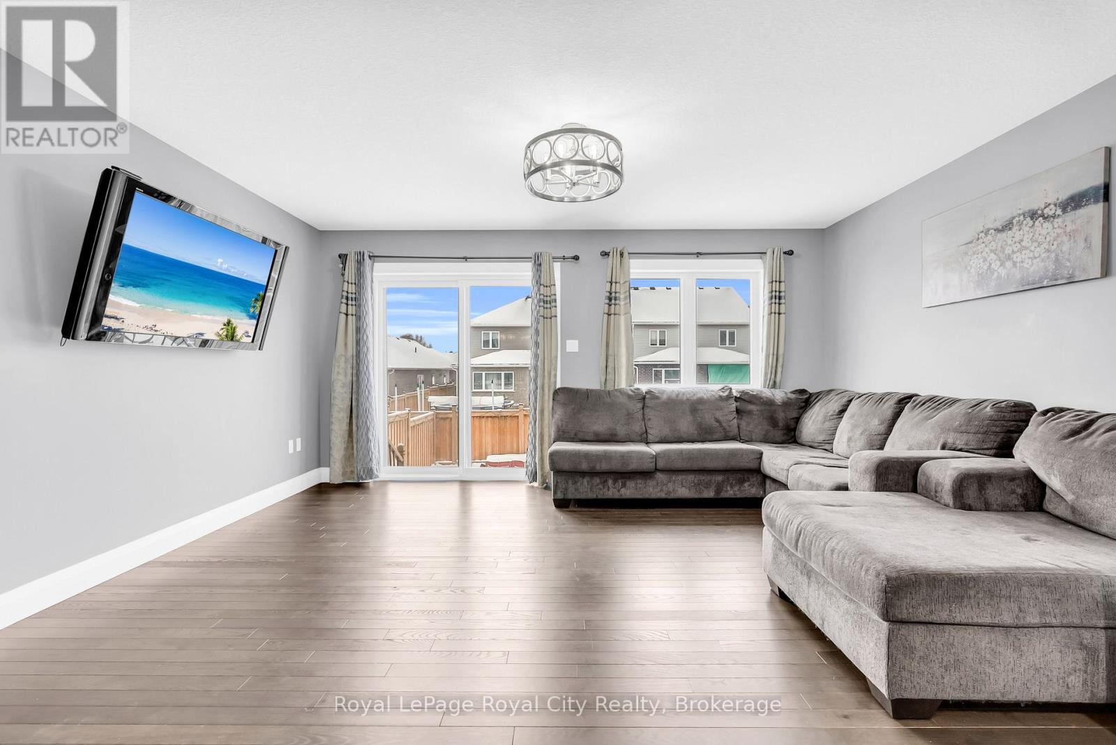 181 Halls Drive, Centre Wellington, Ontario  N0B 1S0 - Photo 11 - X12715942