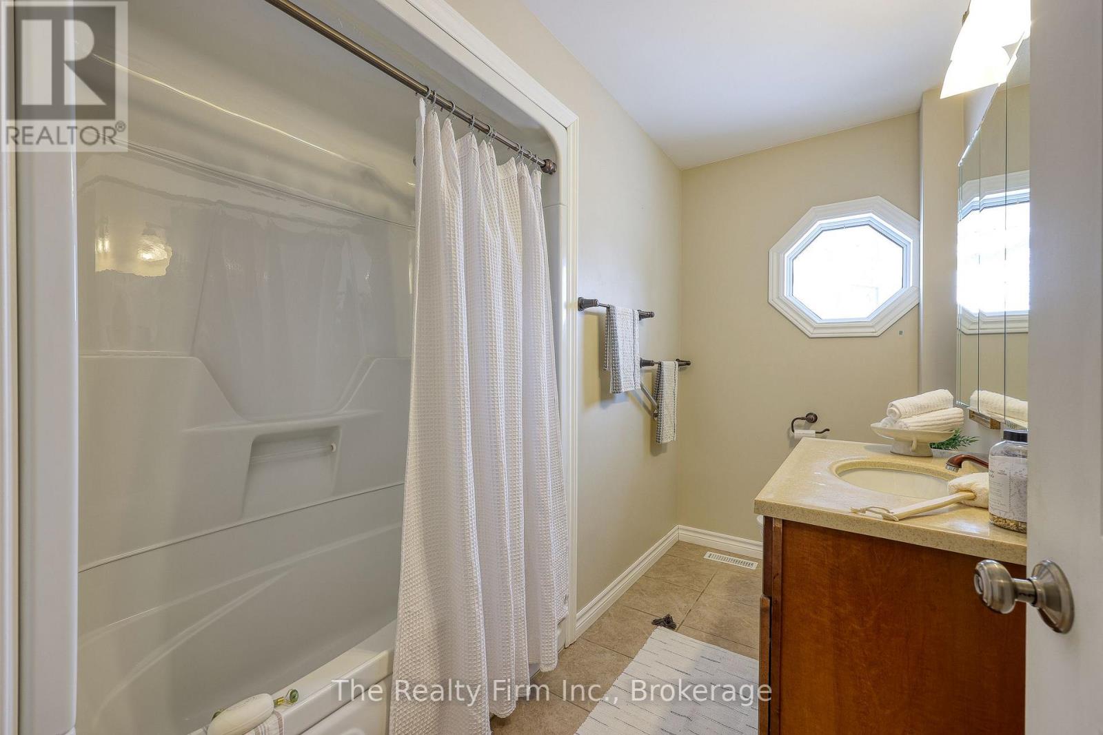 112 Sydenham Street, Woodstock, Ontario  N4S 7B5 - Photo 21 - X12751974