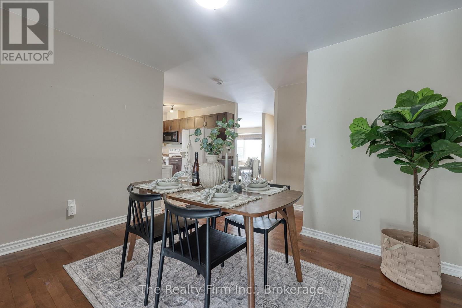 112 Sydenham Street, Woodstock, Ontario  N4S 7B5 - Photo 9 - X12751974