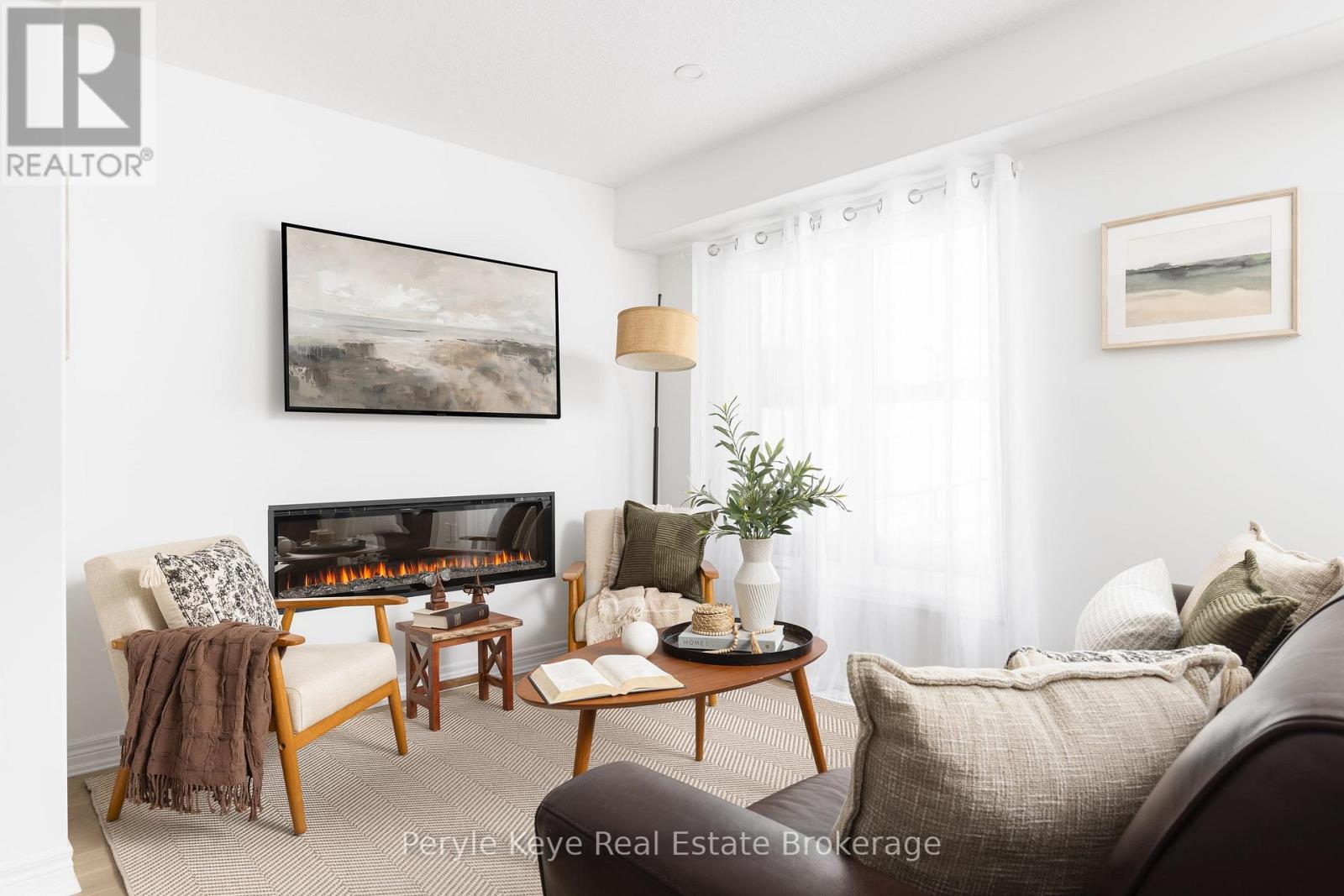 47 CHARLES MORLEY BOULEVARD, Huntsville, Ontario