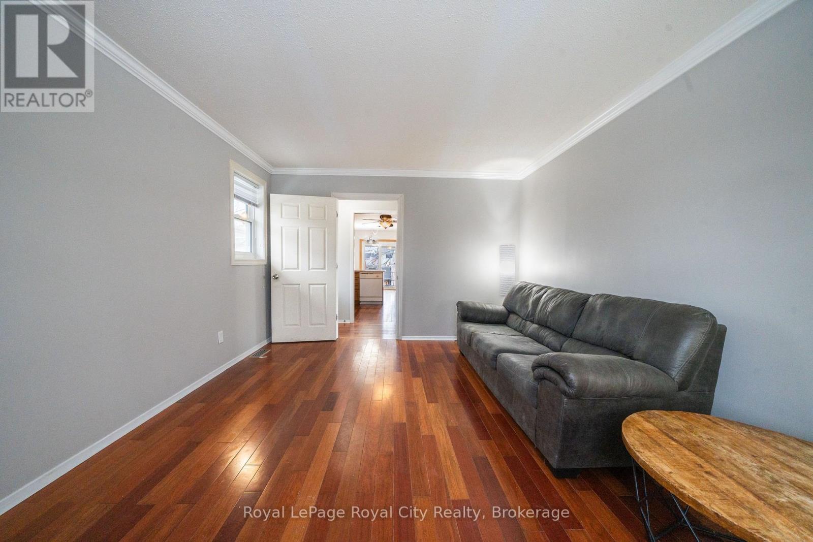 Photo 17 of 48 for 43 Patience Crescent