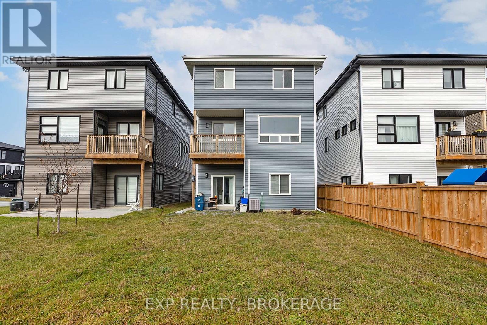 120 Superior Drive, Loyalist, Ontario  K7N 0E4 - Photo 13 - X12751998