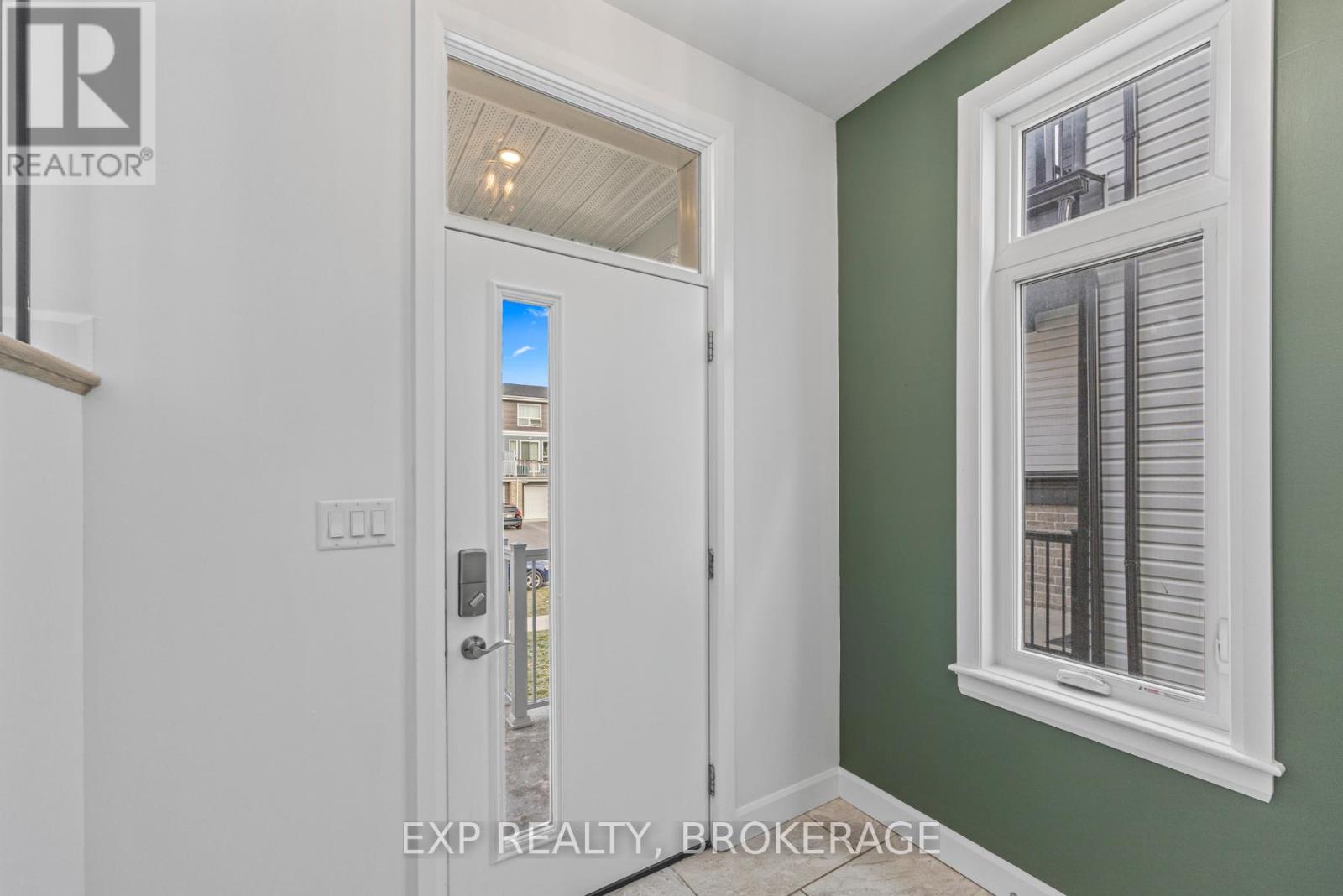 120 Superior Drive, Loyalist, Ontario  K7N 0E4 - Photo 15 - X12751998