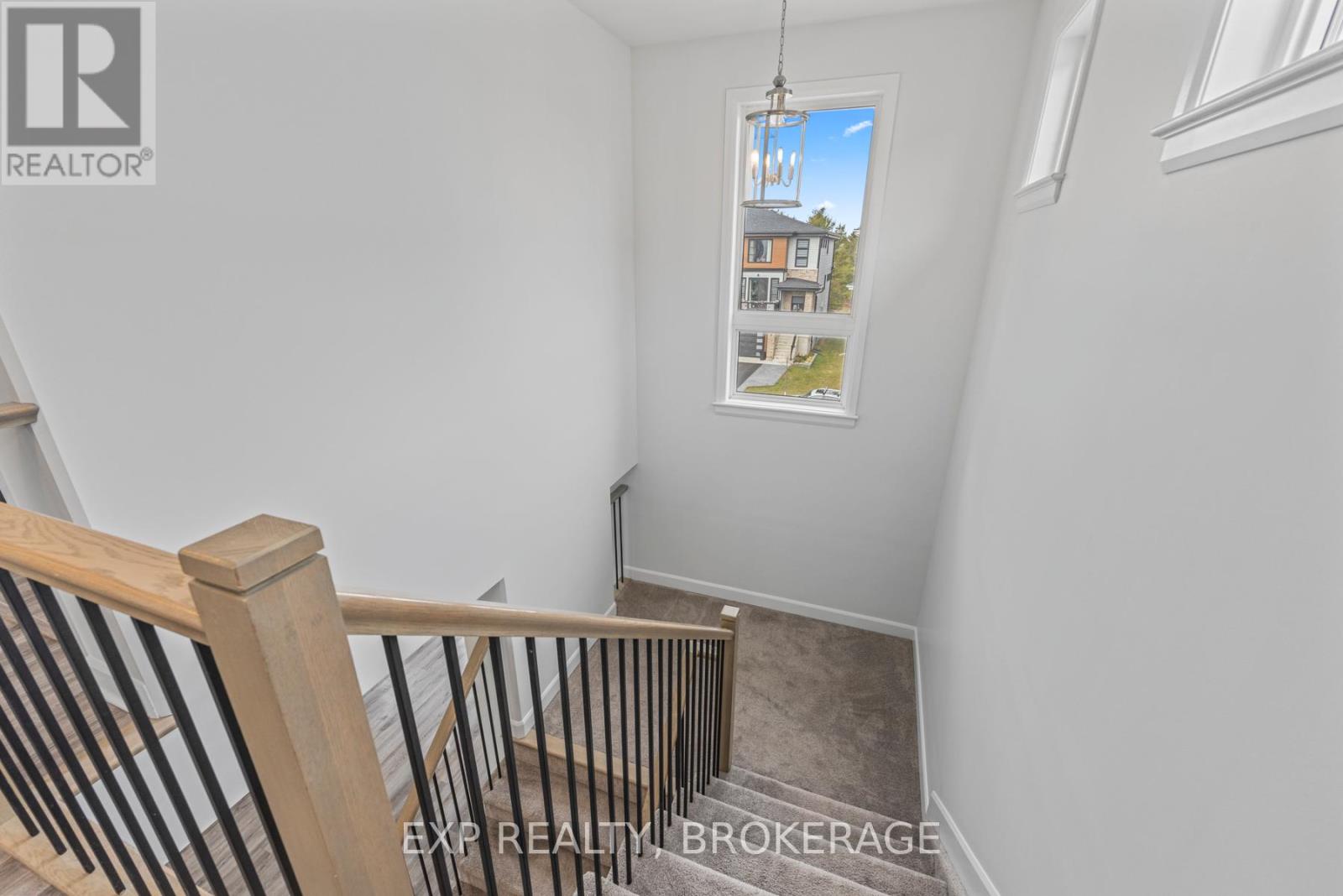 120 Superior Drive, Loyalist, Ontario  K7N 0E4 - Photo 35 - X12751998