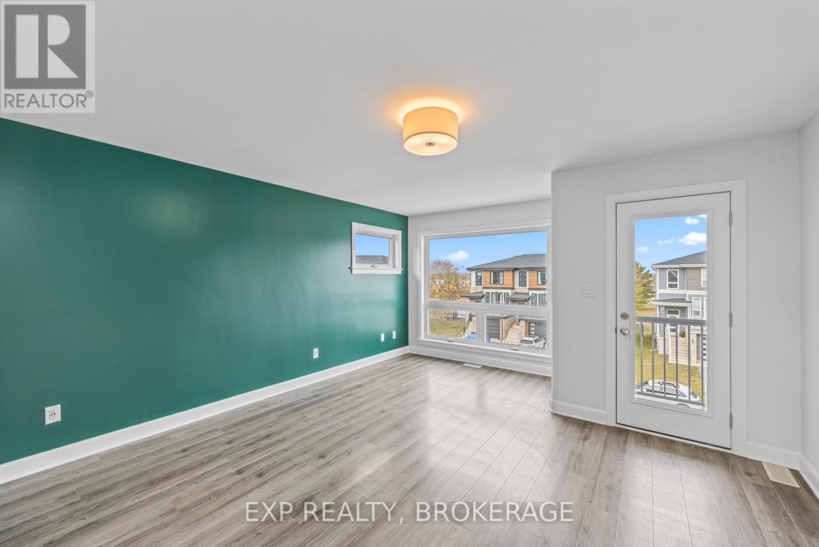 120 Superior Drive, Loyalist, Ontario  K7N 0E4 - Photo 36 - X12751998