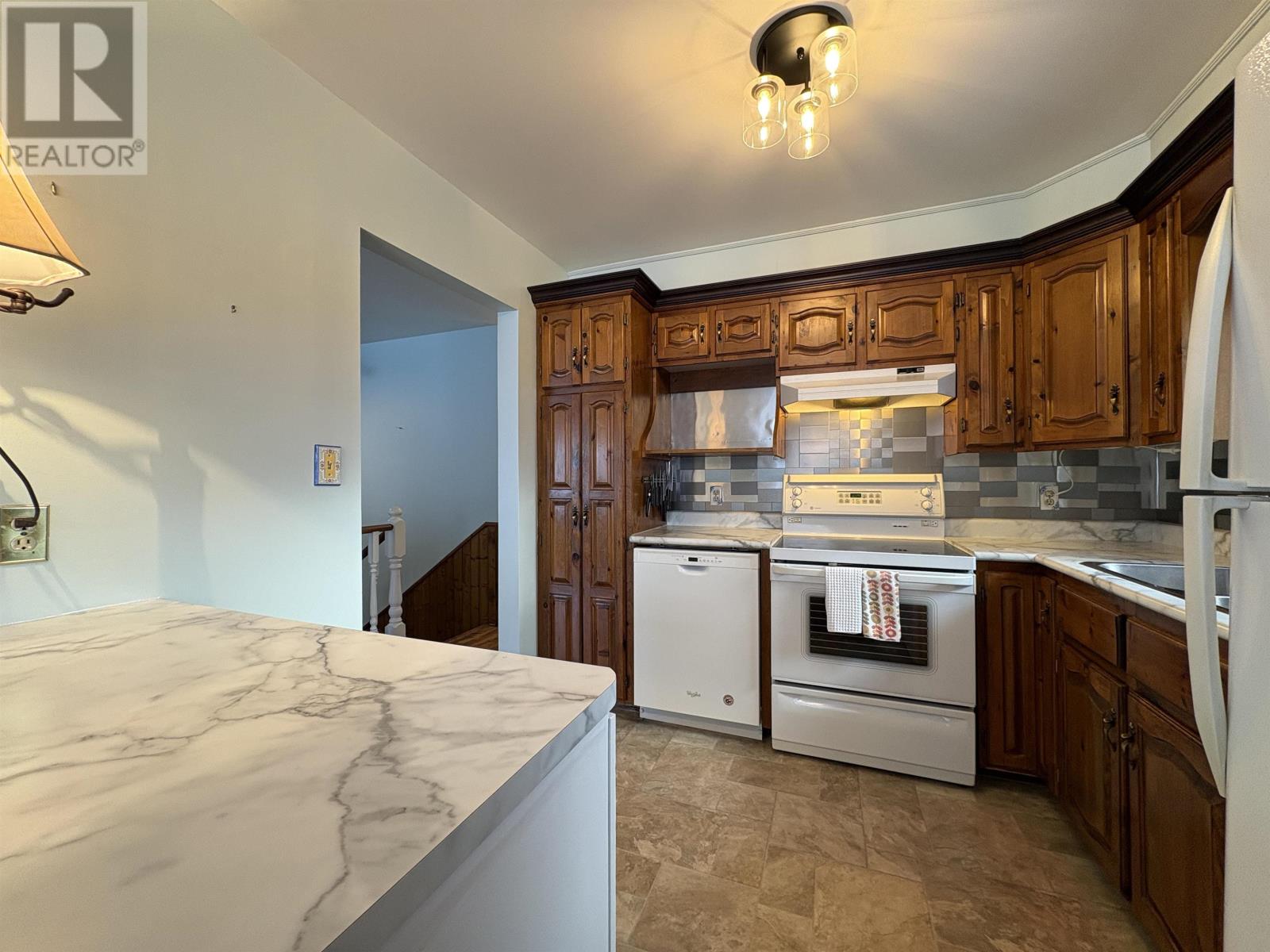 558 Elm Ave, Fort Frances, Ontario  P9A 3J4 - Photo 16 - TB2600144