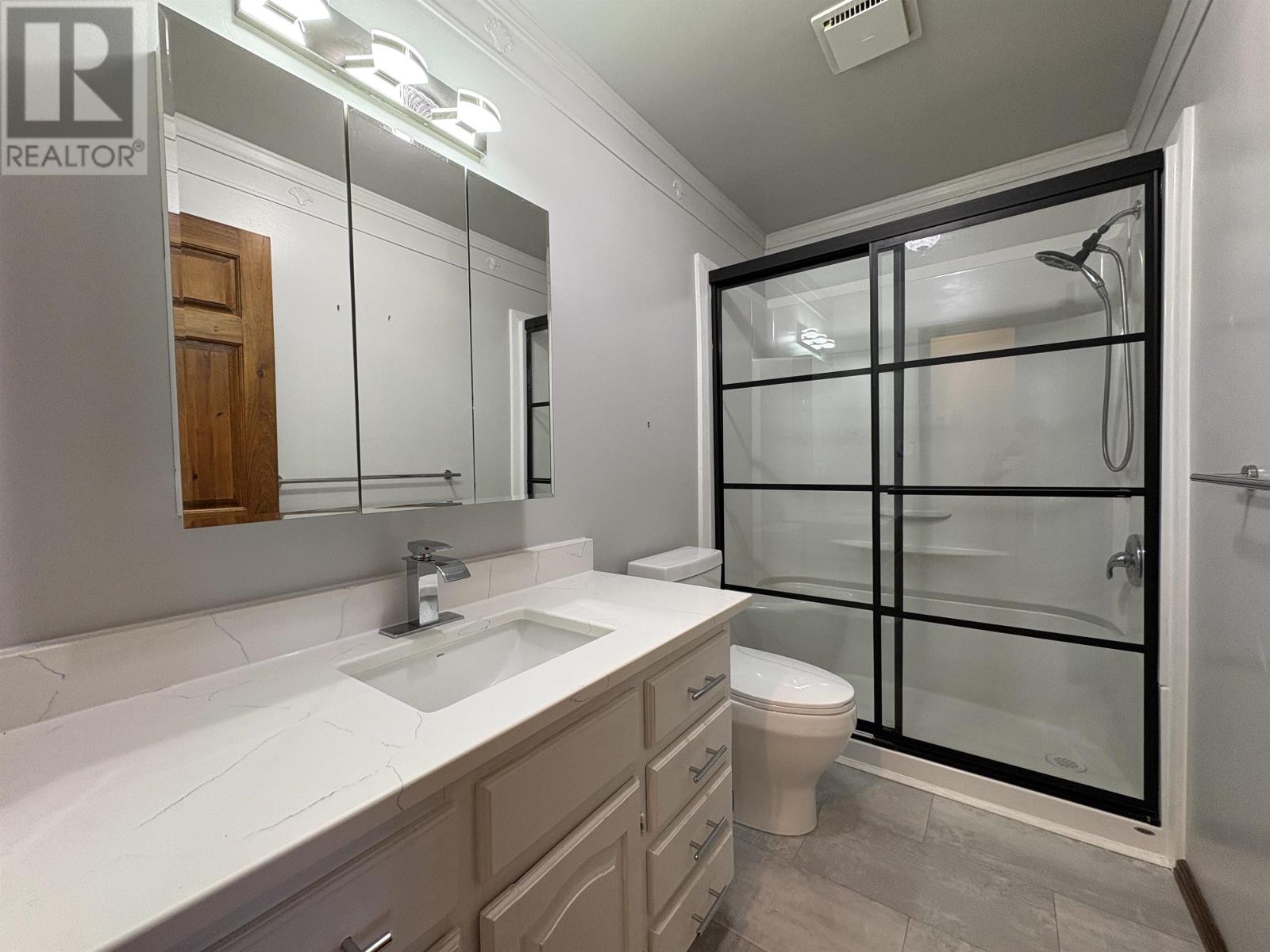 558 Elm Ave, Fort Frances, Ontario  P9A 3J4 - Photo 20 - TB2600144