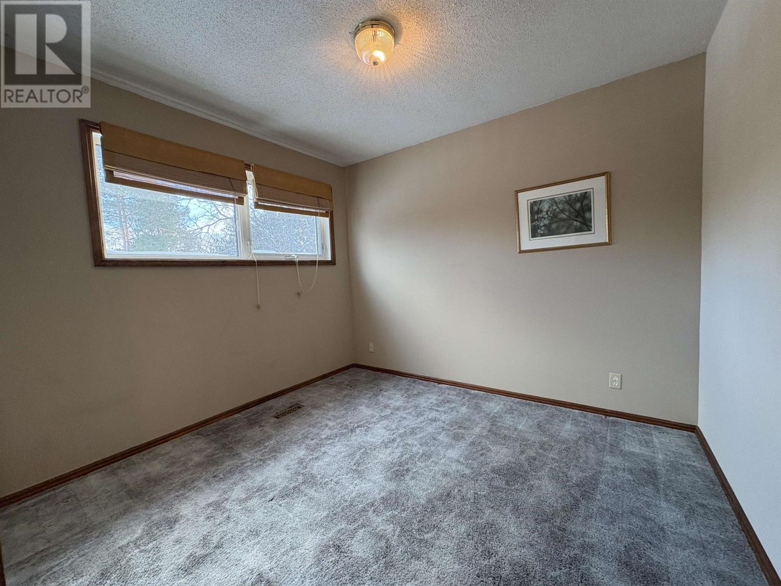 558 Elm Ave, Fort Frances, Ontario  P9A 3J4 - Photo 26 - TB2600144