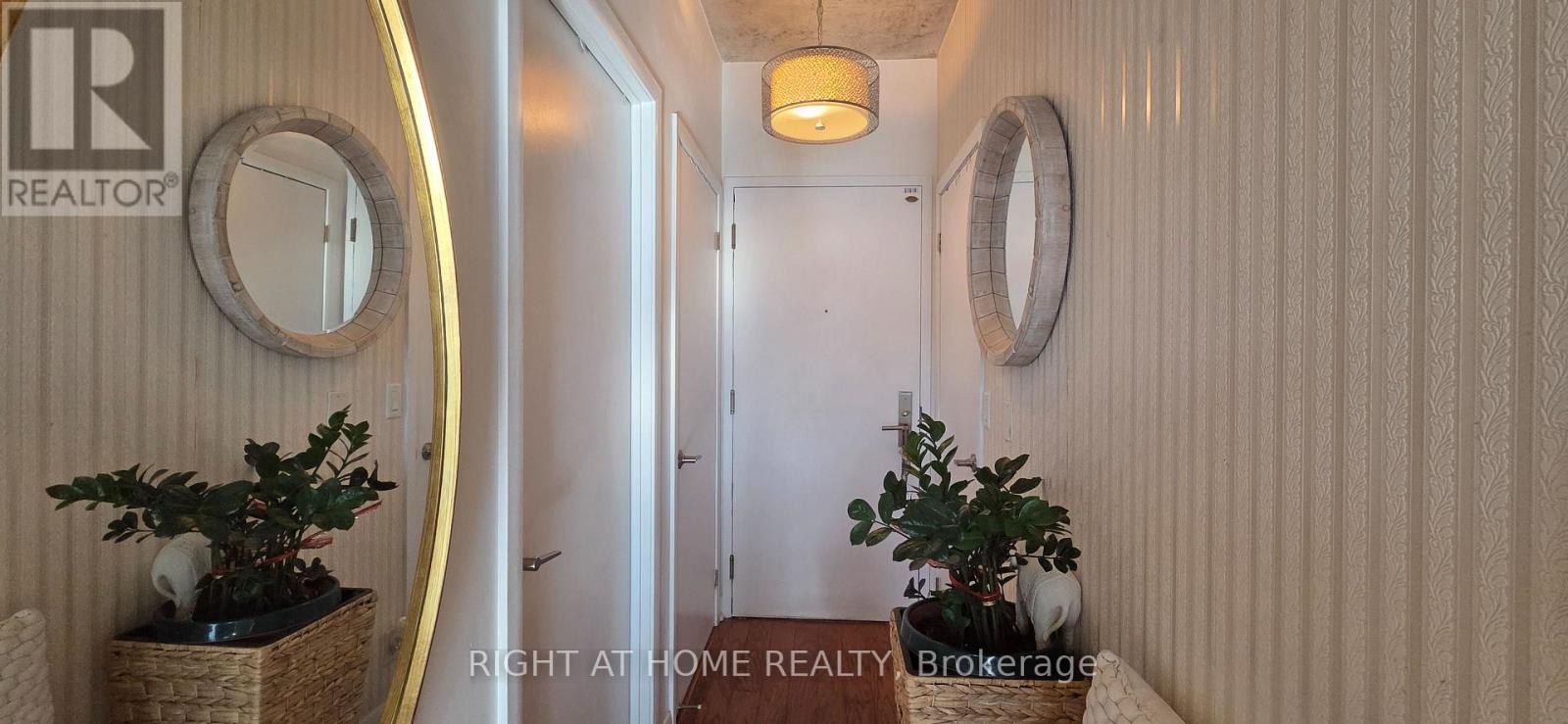 911 - 478 King Street W, Toronto, Ontario  M5V 0A8 - Photo 4 - C12751830