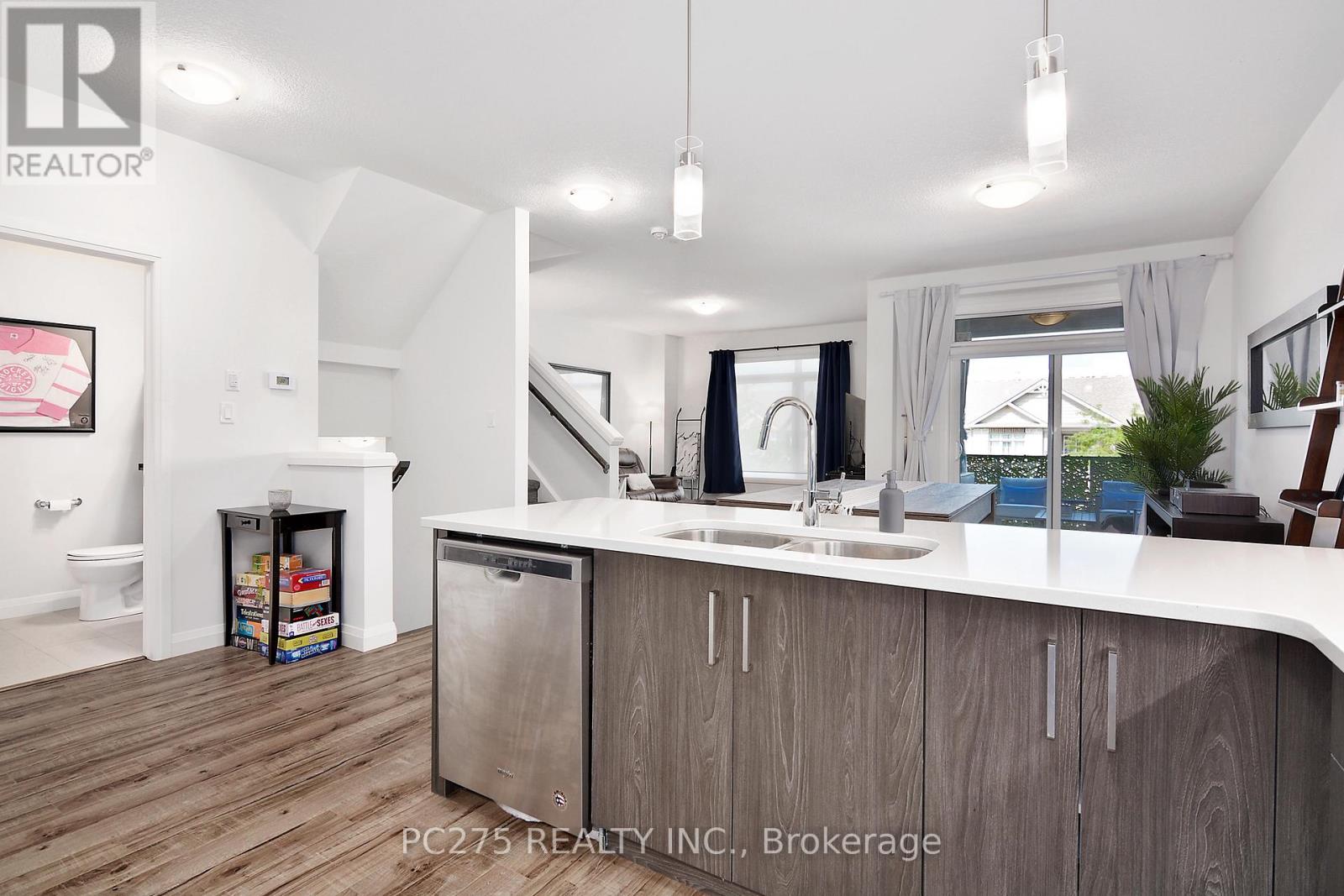 17 - 3046 Springmeadow Road, London South, Ontario  N6J 3V9 - Photo 16 - X12424743