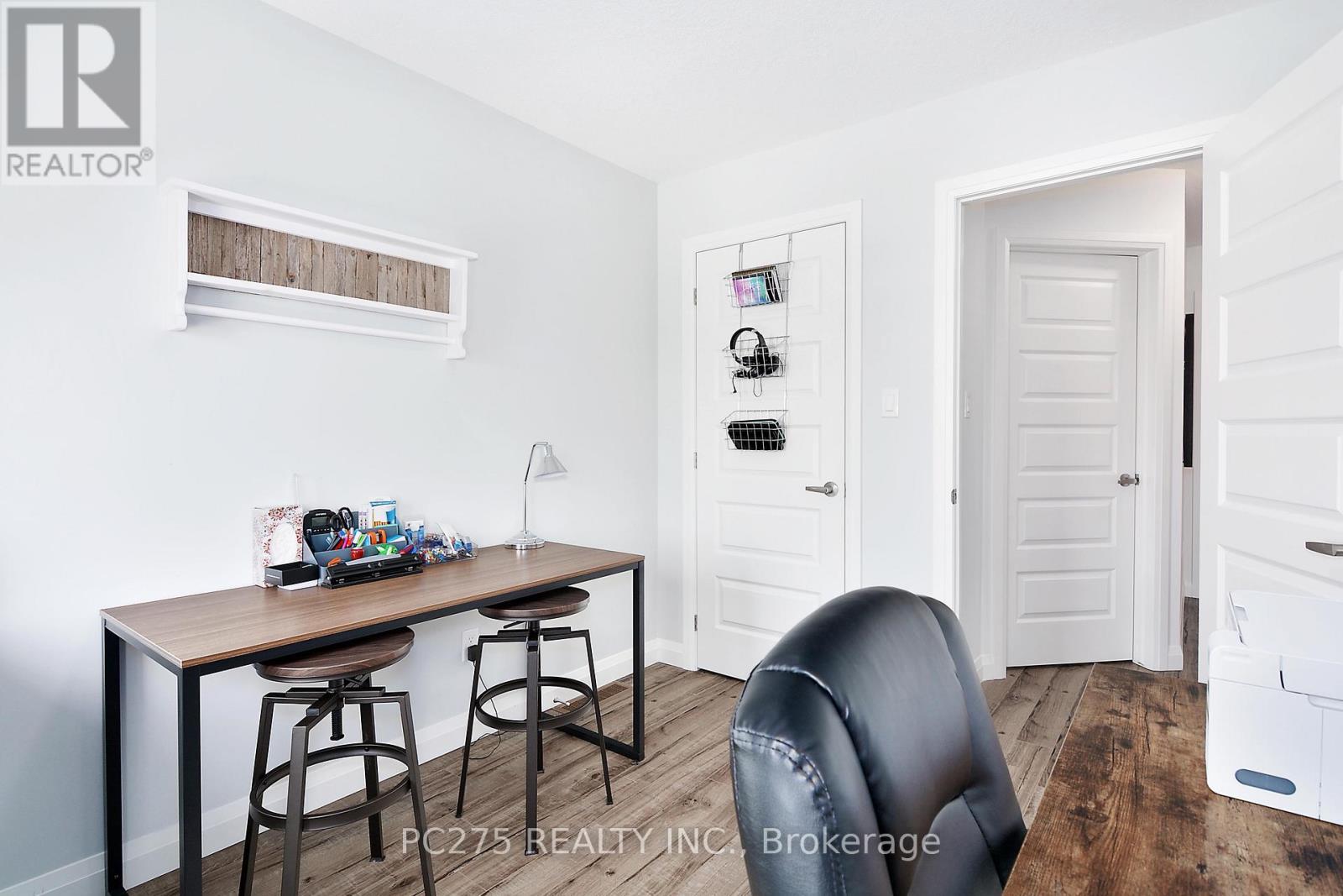 17 - 3046 Springmeadow Road, London South, Ontario  N6J 3V9 - Photo 30 - X12424743