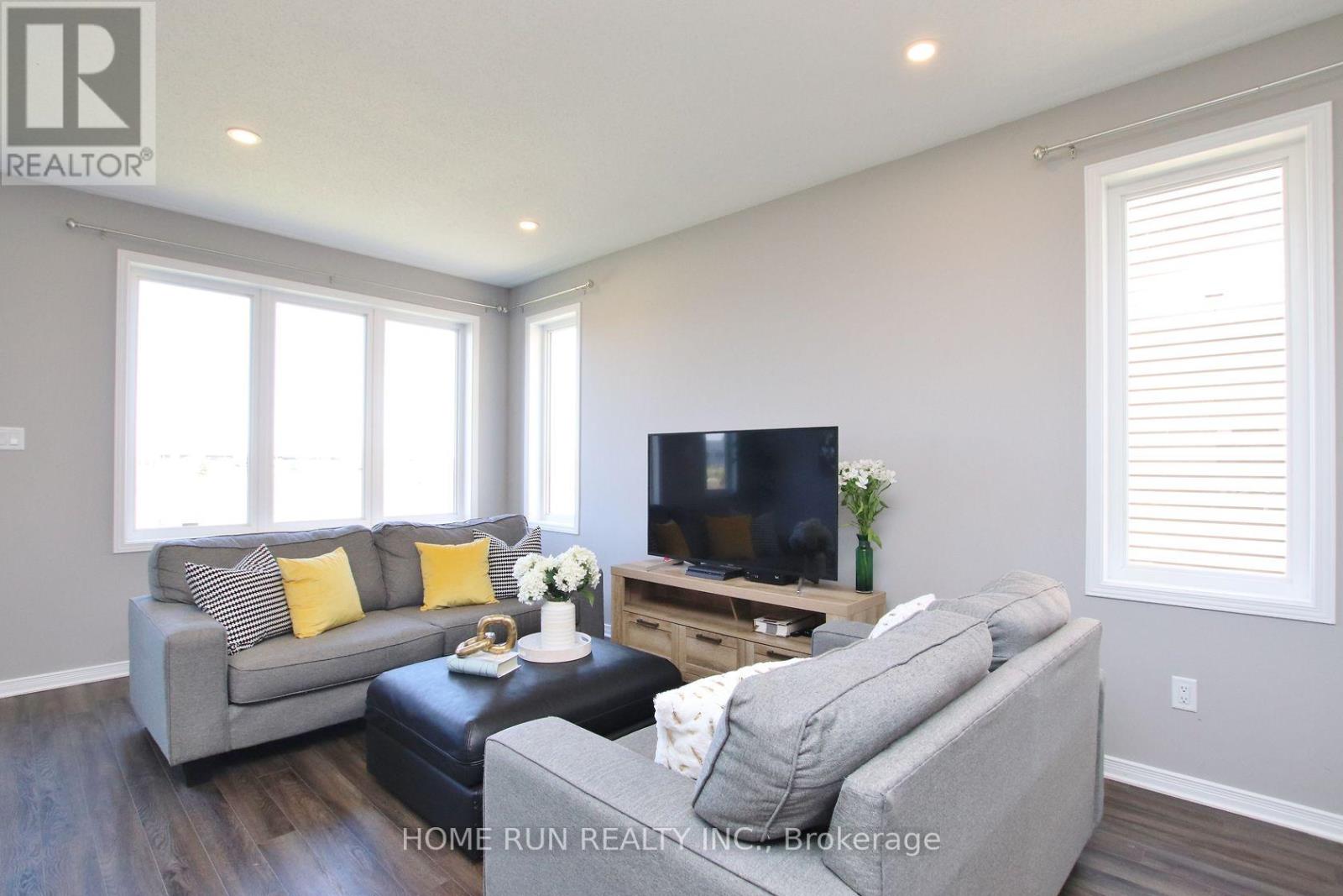 53 Stokes Drive, Carleton Place, Ontario  K7C 0J6 - Photo 10 - X12737868