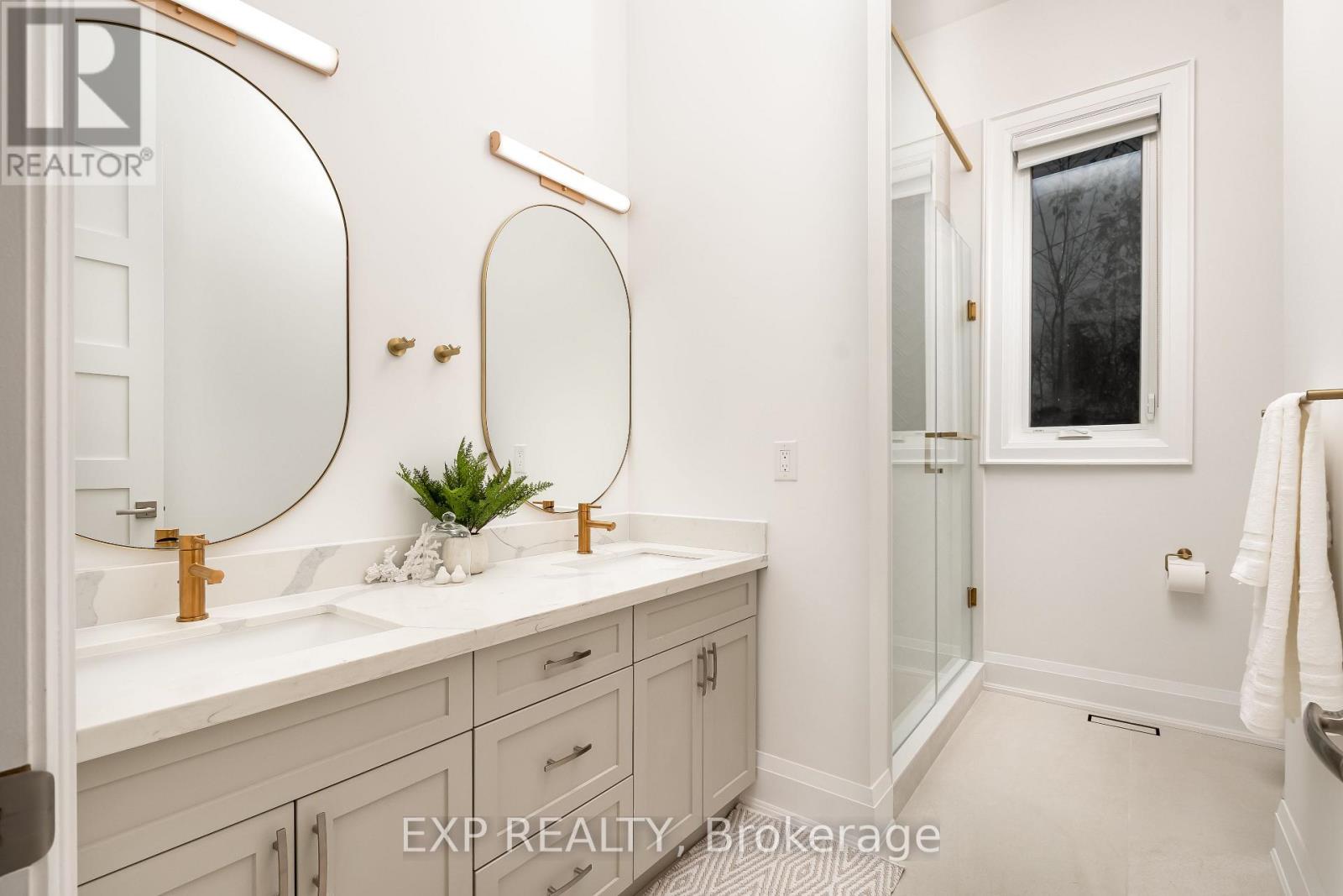 25 Pinery Lane, Georgina, Ontario  L0E 1L0 - Photo 27 - N12747478