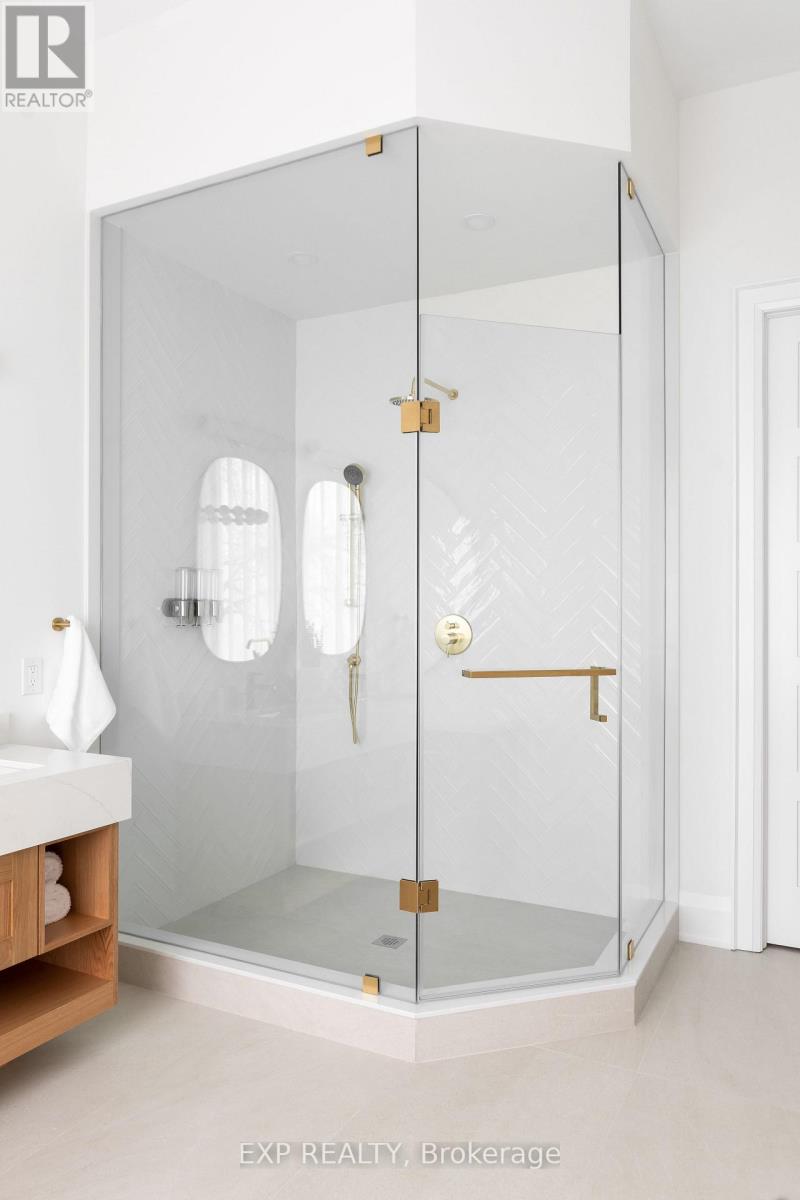 25 Pinery Lane, Georgina, Ontario  L0E 1L0 - Photo 21 - N12747478