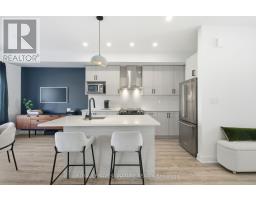 82 COVINGTON CRESCENT, Whitchurch-Stouffville, Ontario