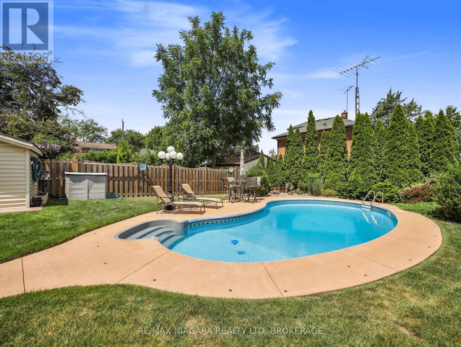 5079 Armoury Street, Niagara Falls, Ontario  L2E 1T3 - Photo 39 - X12752028